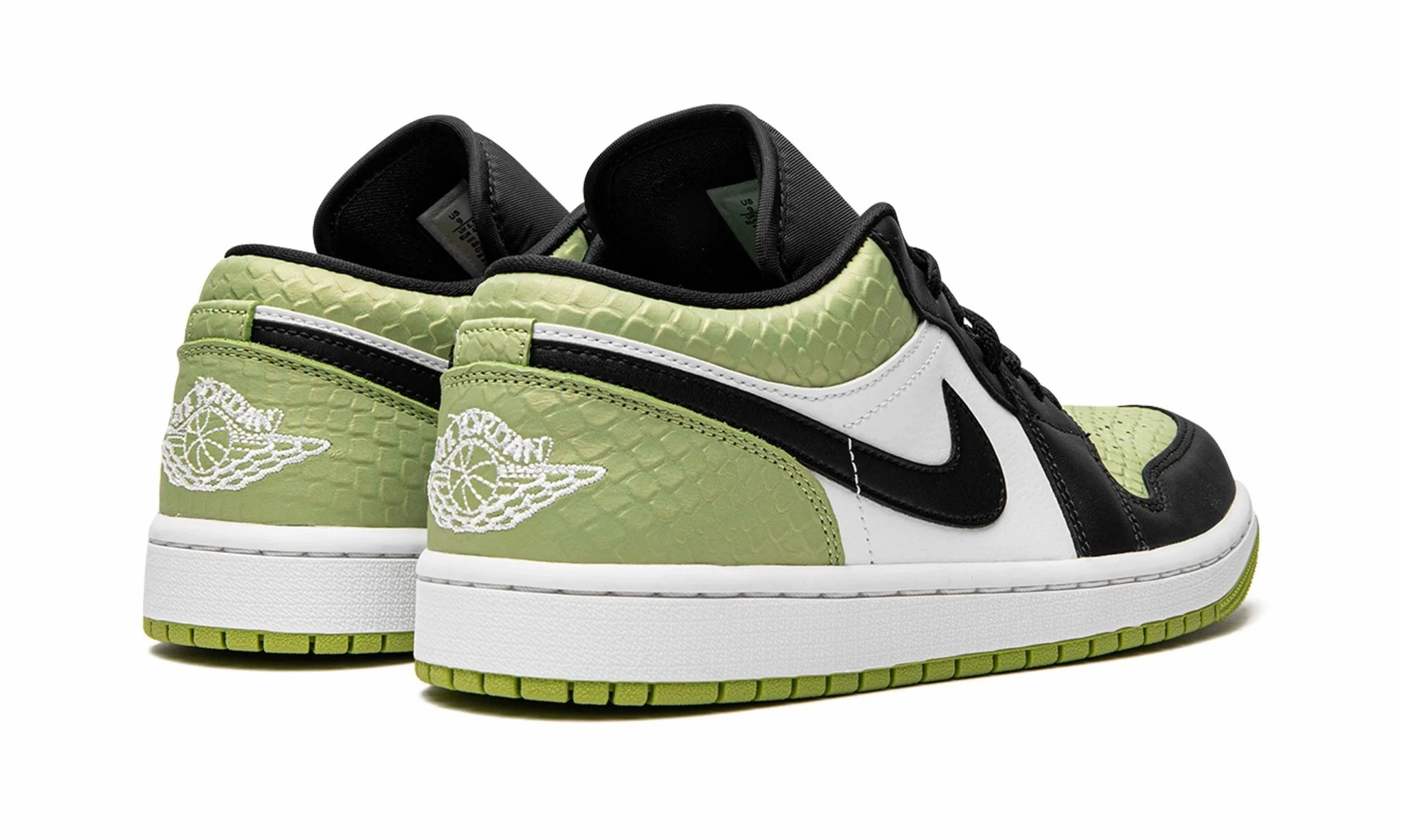 Flexible Step-Out Wmns Air Jordan 1 Low Snakeskin Vivid Green