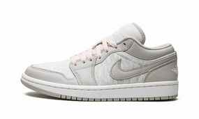 Wmns Air Jordan 1 Low SE Iron Ore Turn Step