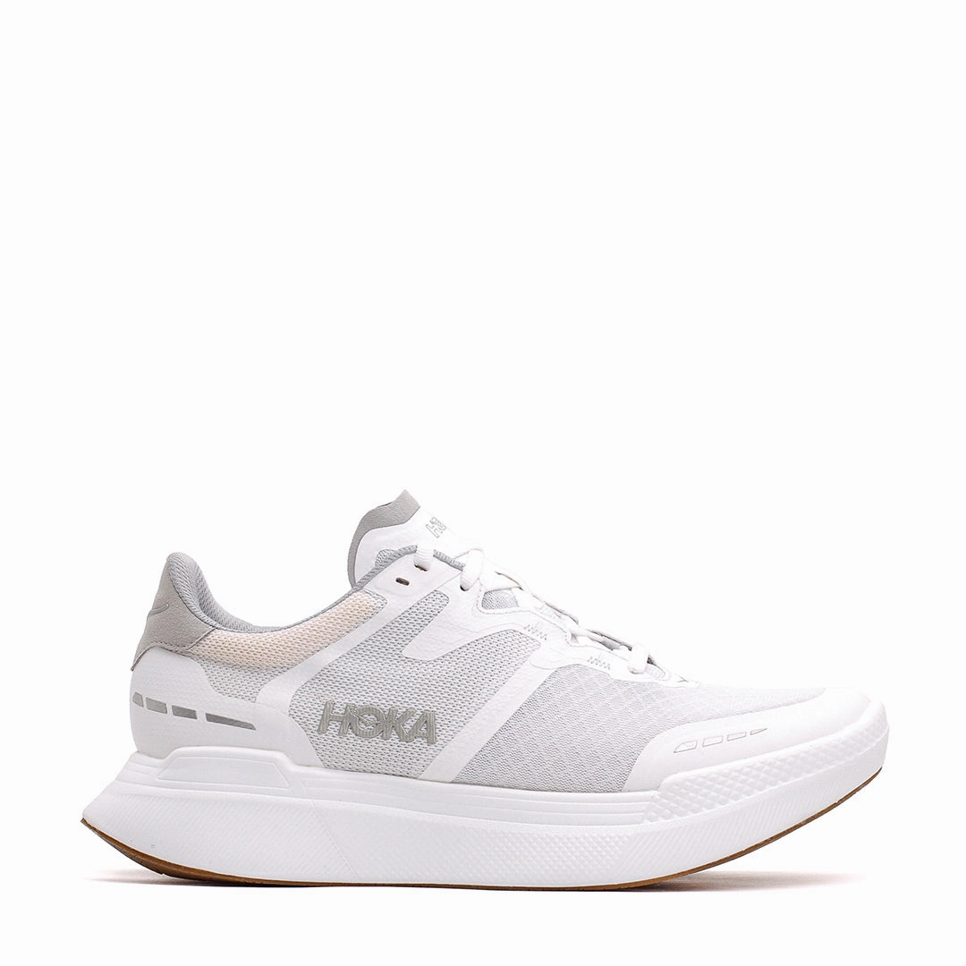 Route Trek Hoka One One Unisex Transport X White 1152450-WWH