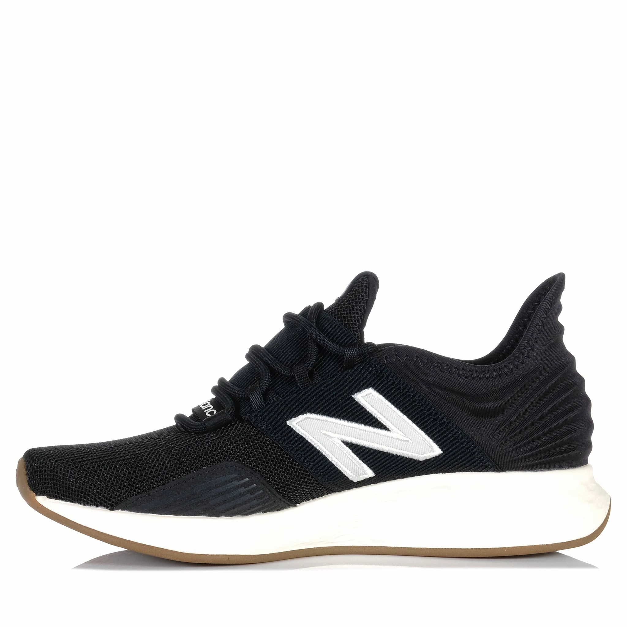 Light and Comfortable New Balance Fresh Foam Roav WROAVVK1 Black/White (B)