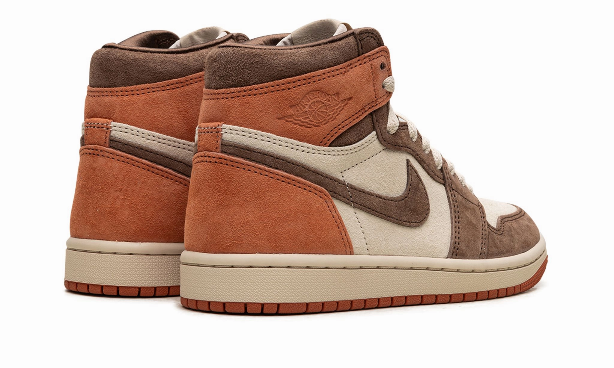 Light Motion Glide Wmns Air Jordan 1 Retro High OG 'Dusted Clay'