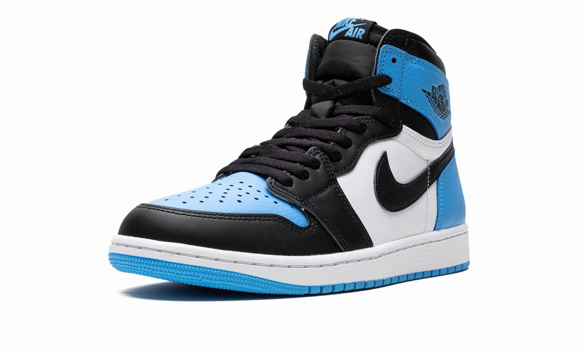 Light Step Move Glide-Out Air Jordan 1 High OG Unc Toe