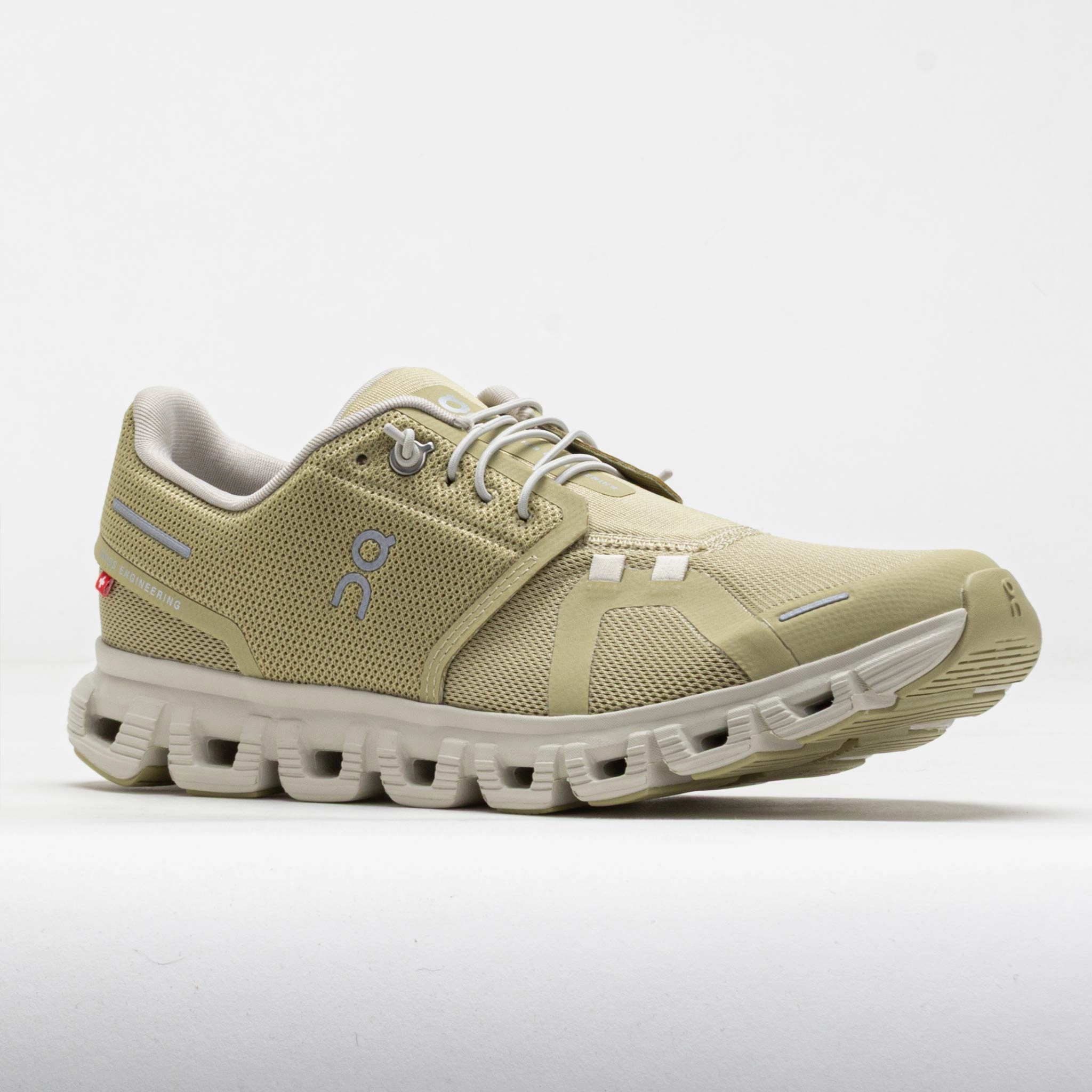 low - visibility On Cloud 6 Women's Caper/Ice