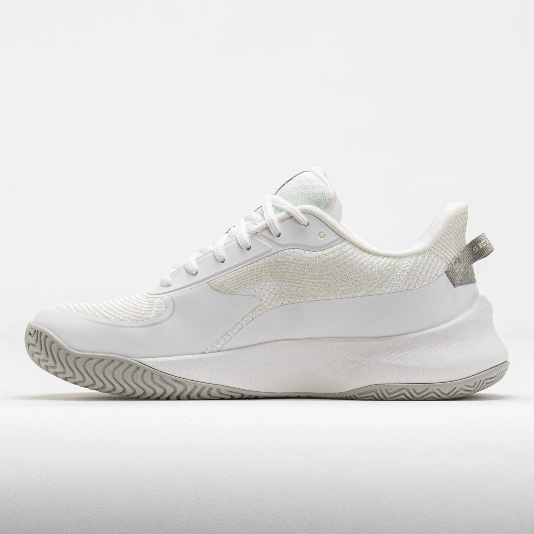 Minimal Look Selkirk CourtStrike Pro Men's Chalk