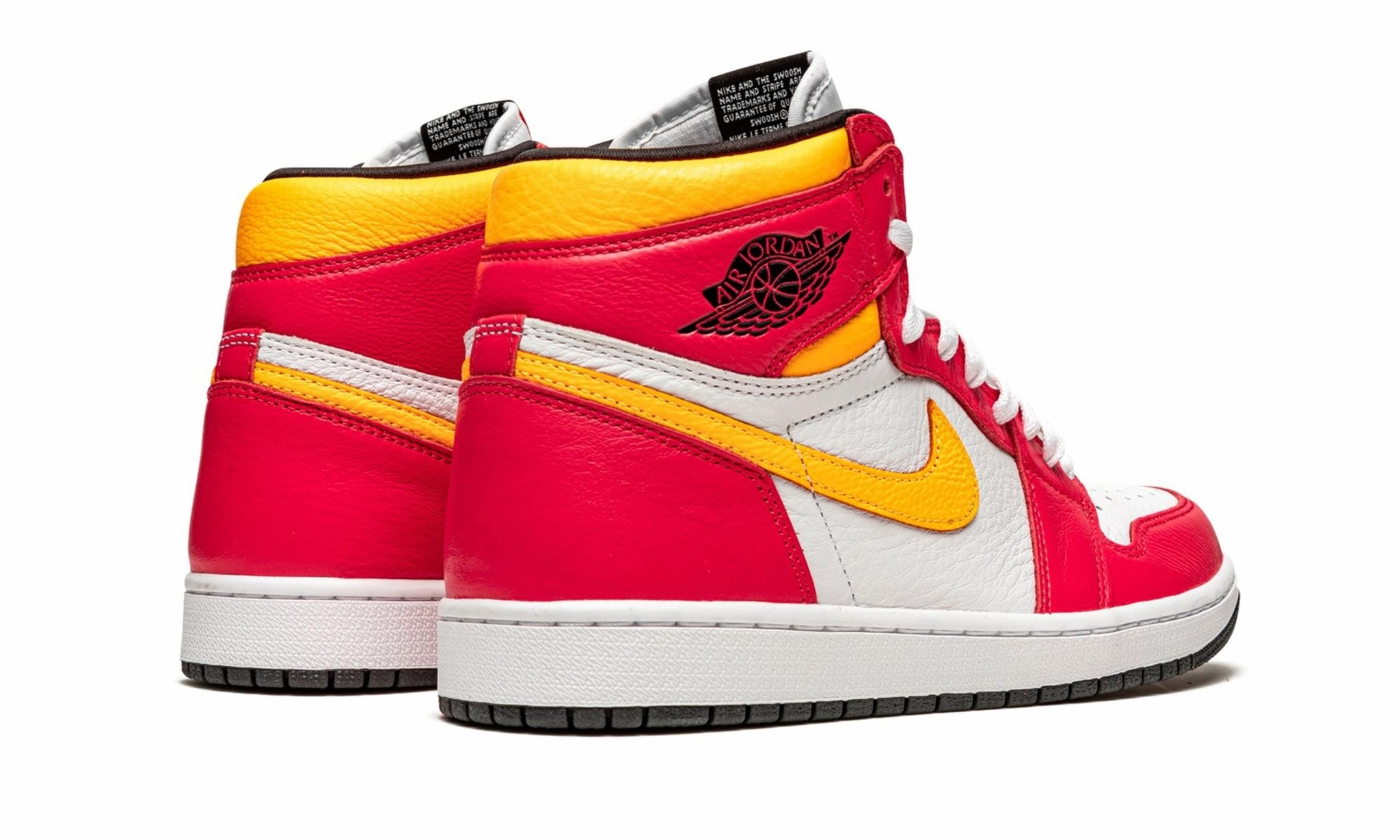 Minimal Trend Air Jordan 1 Retro High OG Light Fusion Red