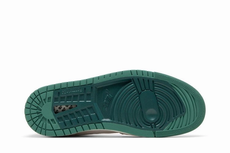 Modern Step Glide-Out Air Jordan 1 High Zoom Comfort 2 'Bicoastal'