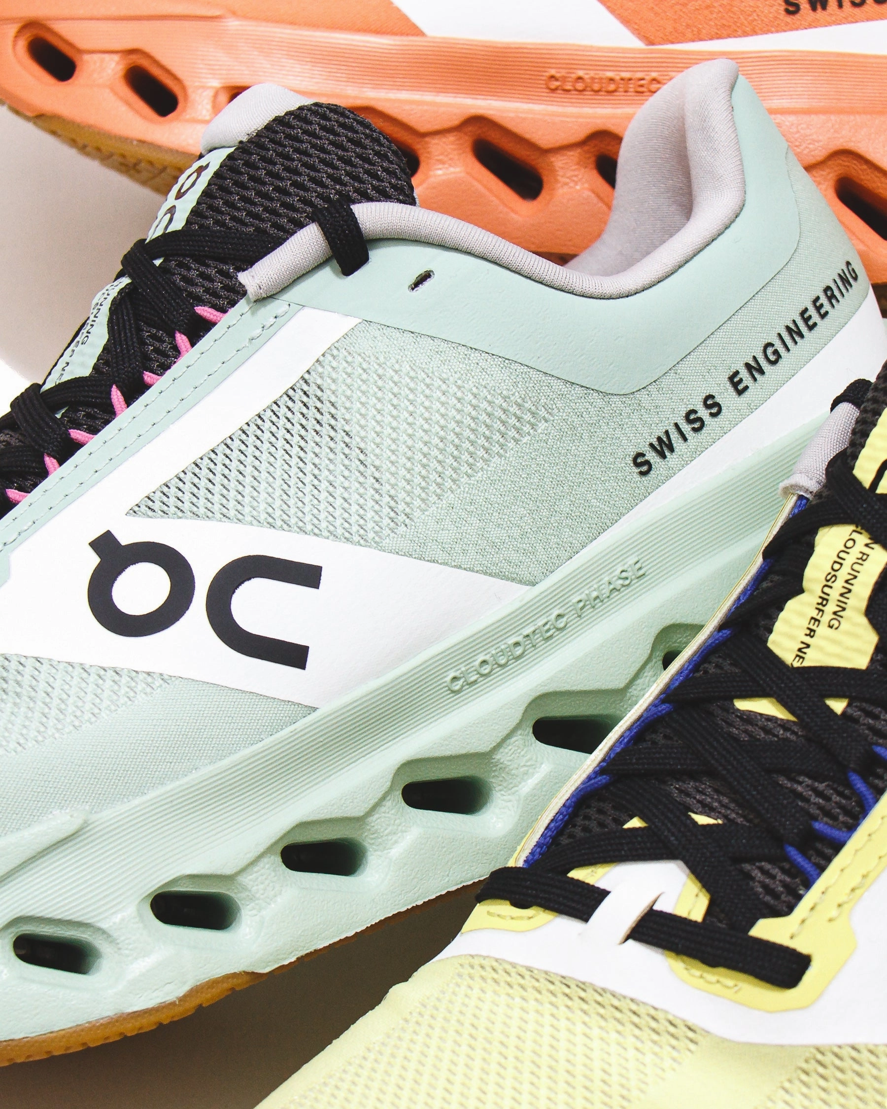 Modern Step Move Glide-Out ON Men Cloudsurfer Next Z5 Canyon White 3MF10323004