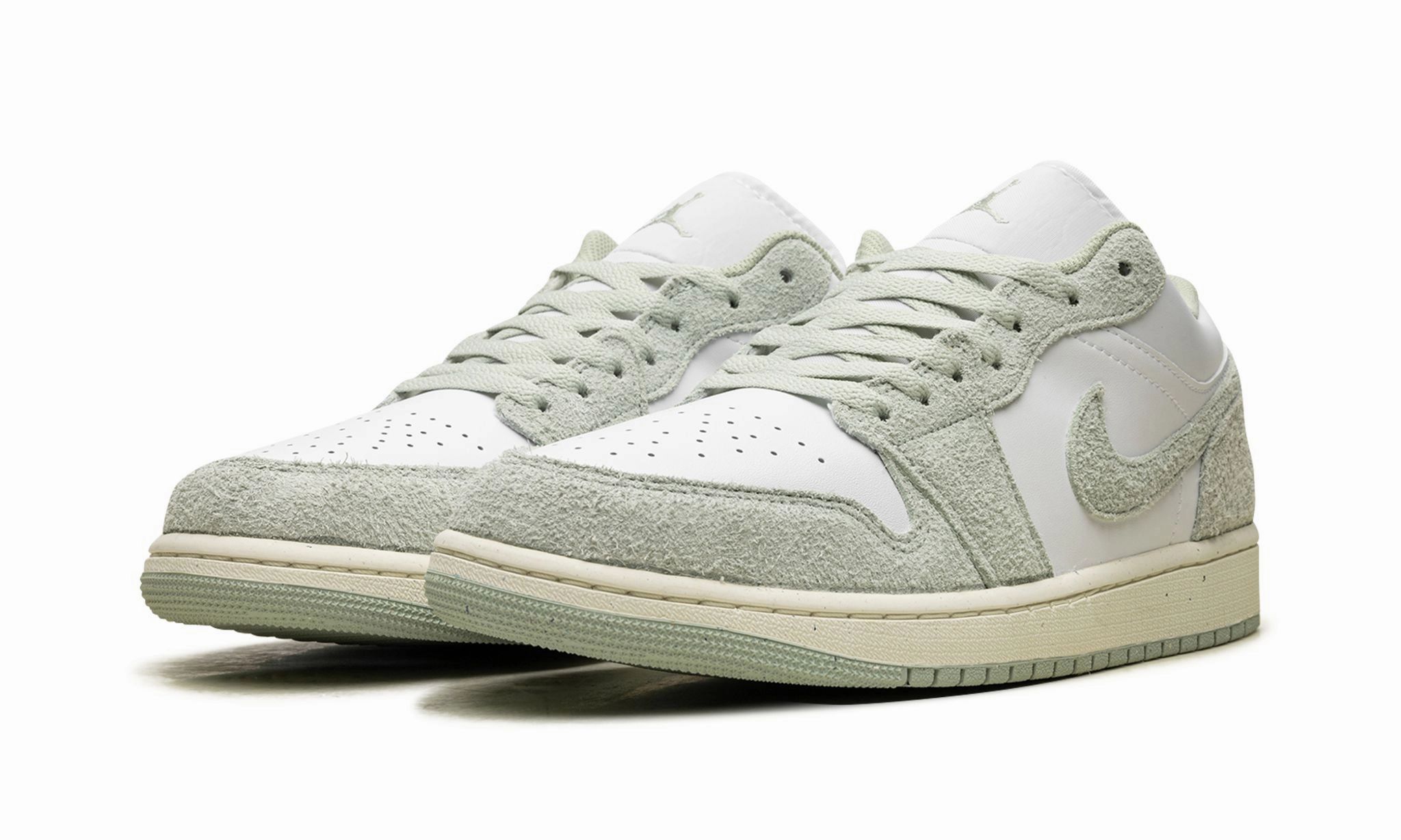 Modern Step-On Glide Air Jordan 1 Low SE 'Seafoam'