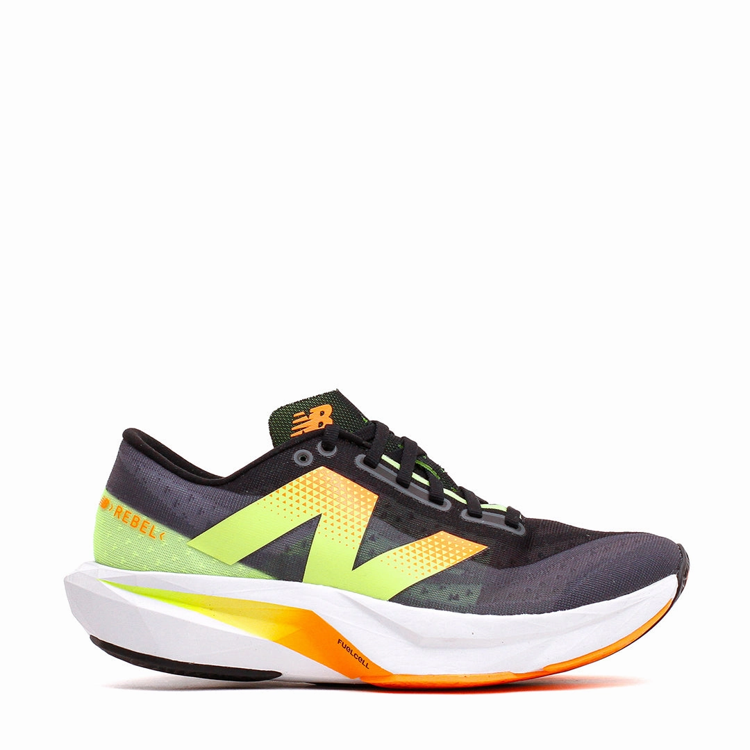 Campus Tour New Balance Women FuelCell Rebel v4 Black WFCXCG4