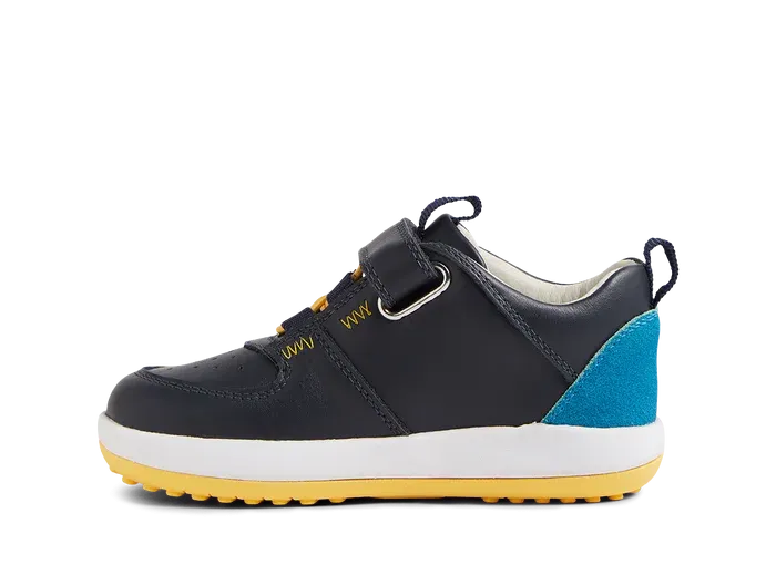 Natural Walk Feel Bobux Iwalk Backspin Sneaker - Navy