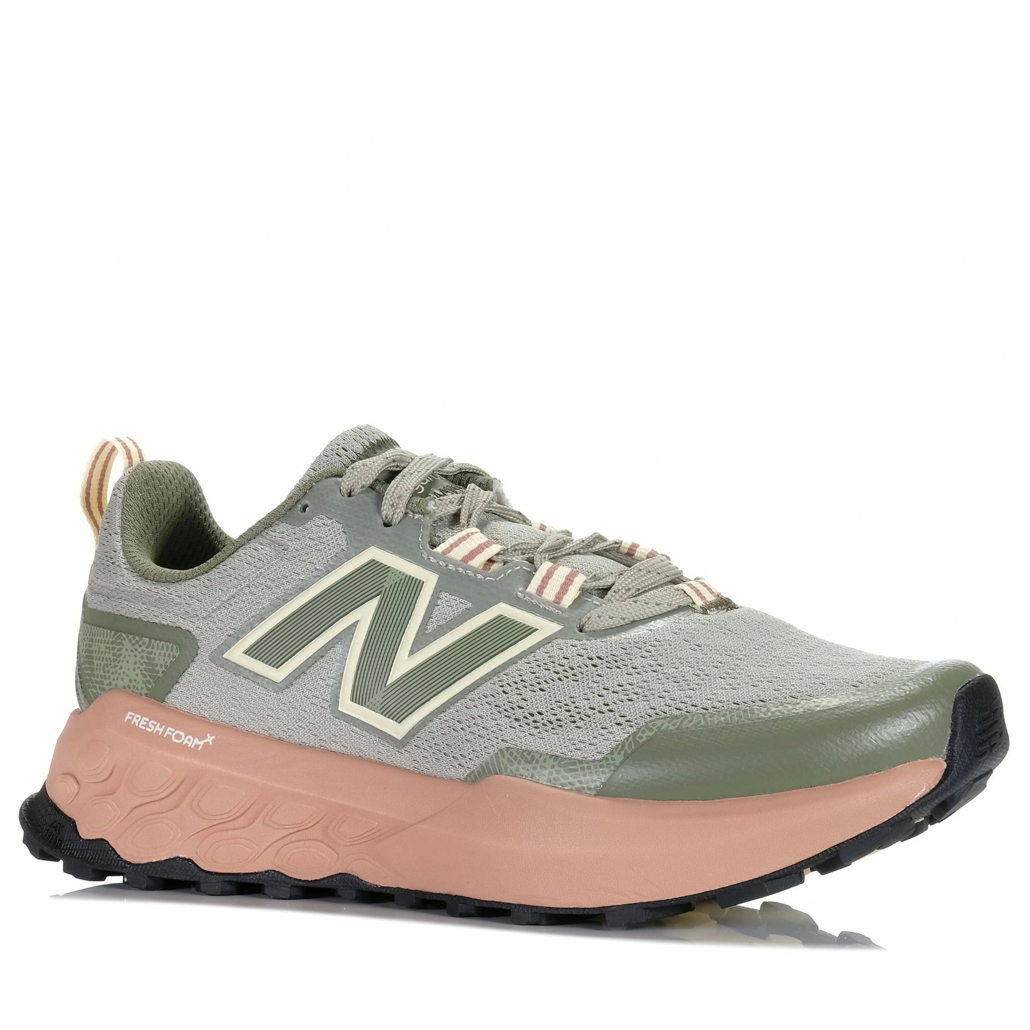 running with a reflector powerlifting shoes New Balance Fresh Foam Garo?? D Width WTGAROP2 Green Cream