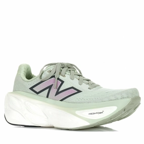 running shoes for youth girls step aerobics shoes New Balance Fresh Foam X More v5 B Width WMORLM5 Green/Pink