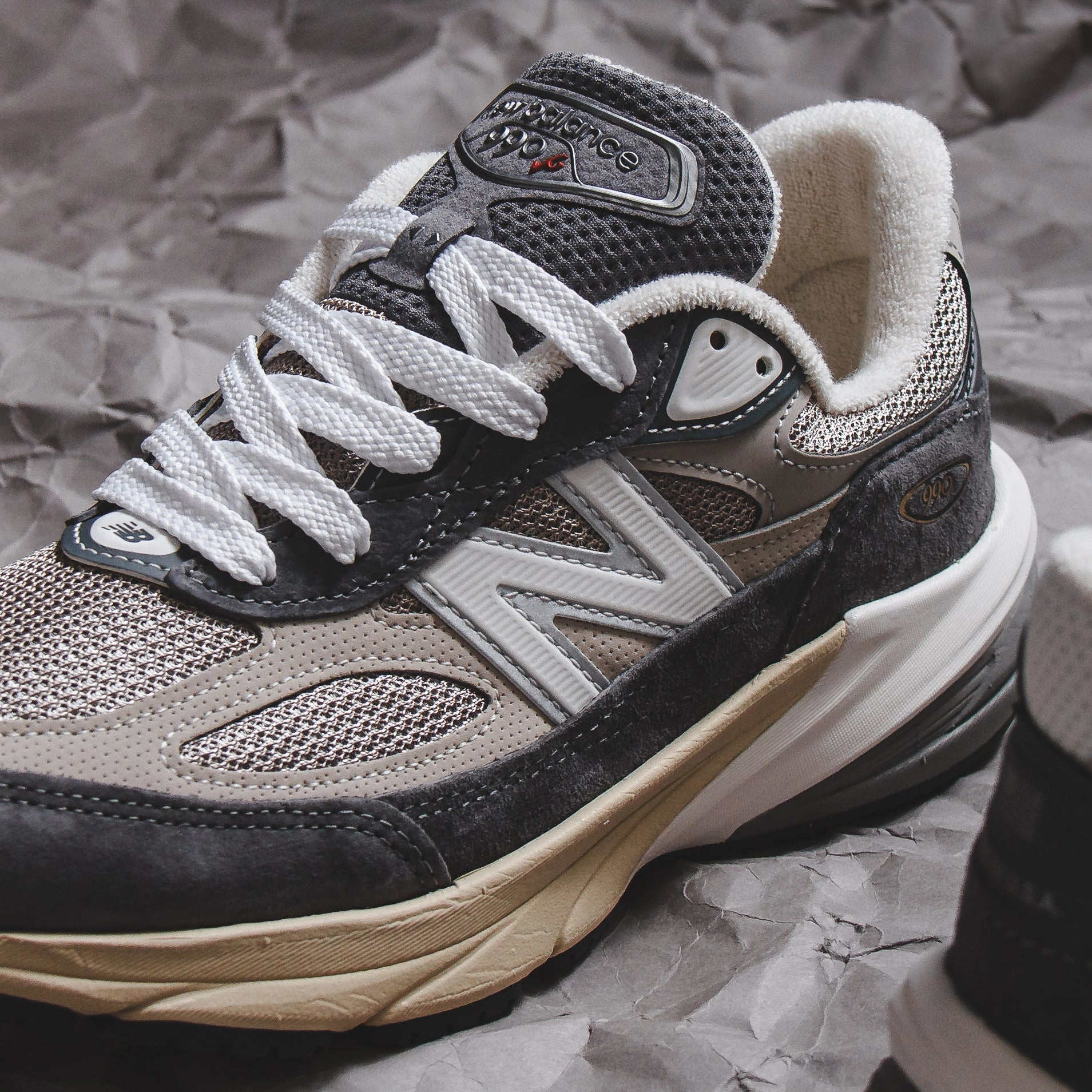 New Balance Unisex 990v6 Castlerock U990GR6 Lightweight Comfort