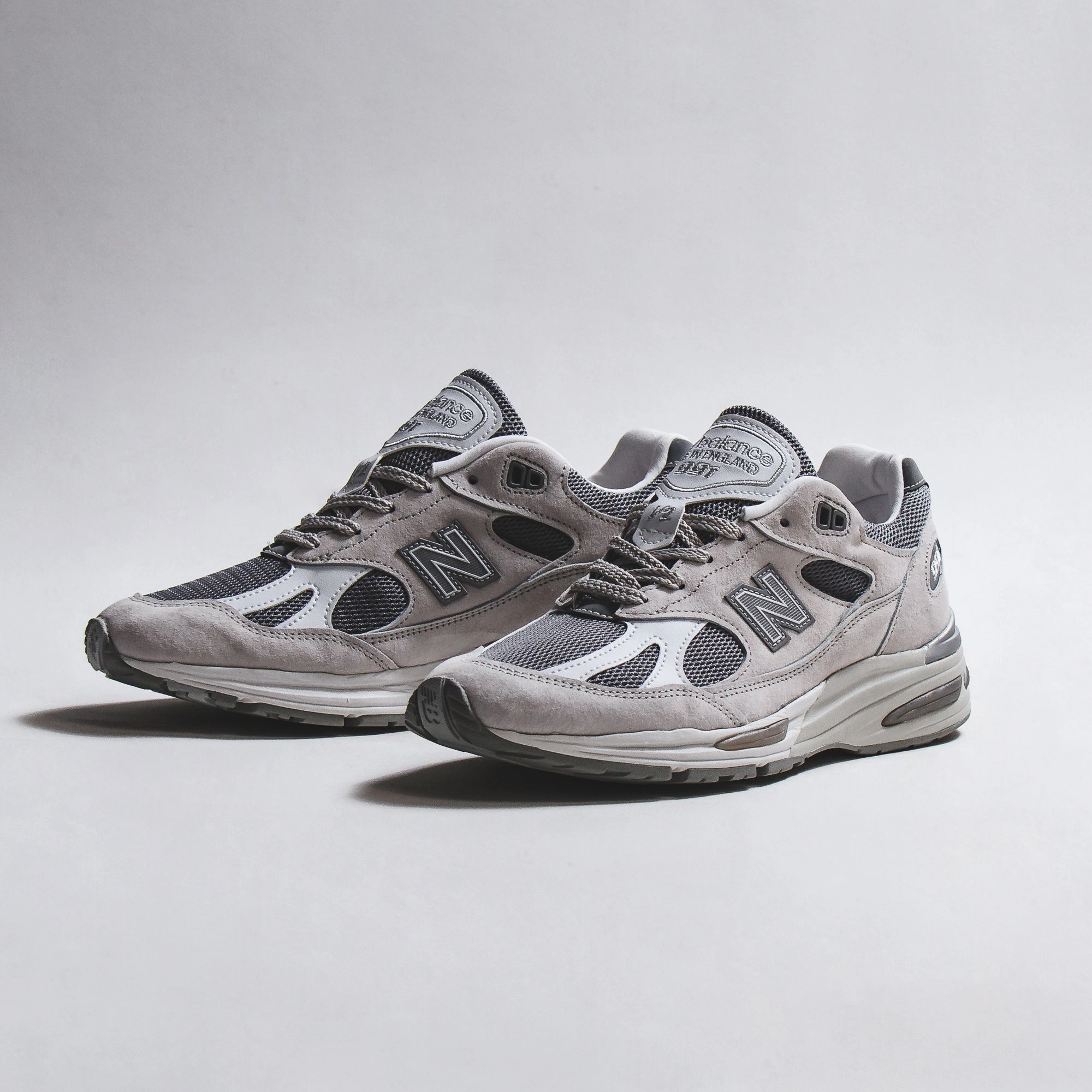New Balance Unisex 991v2 Nimbus Cloud Made In UK U991LG2 City Walk