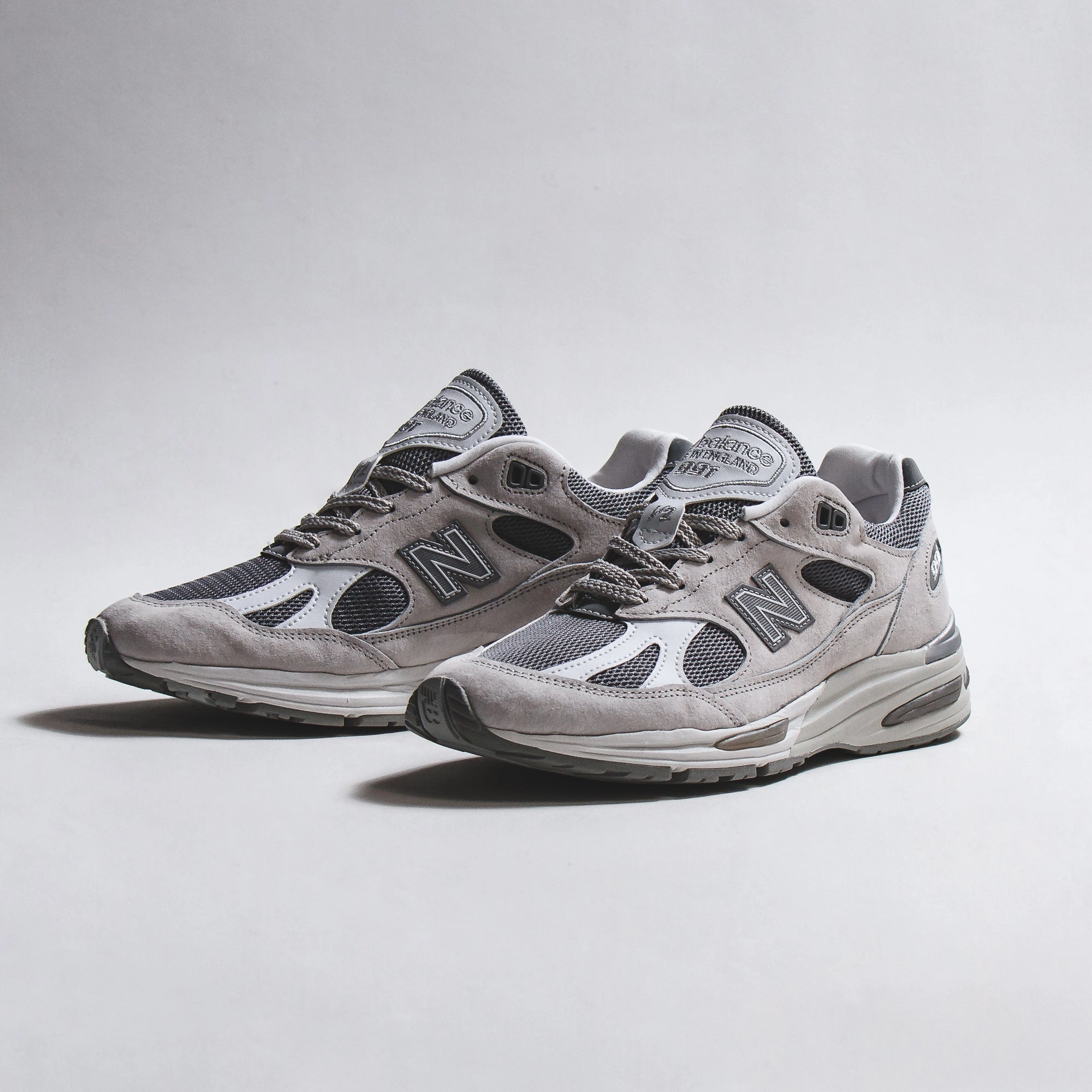New Balance Unisex 991v2 Nimbus Cloud Made In UK U991LG2 Cool Ease