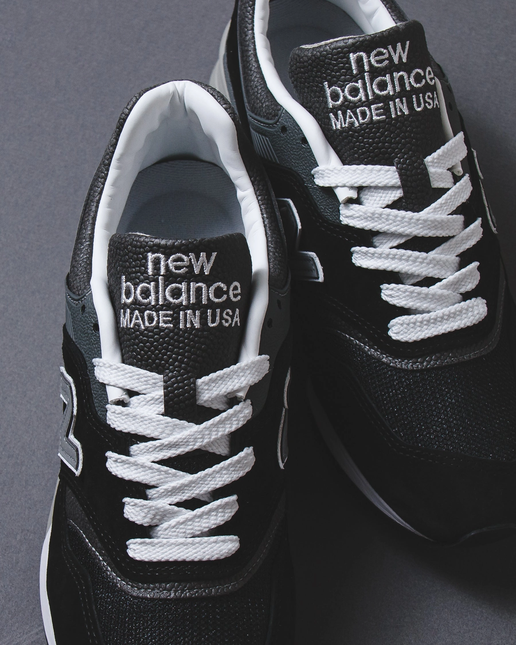 New Balance Unisex Made in USA 997 Black U997BK Soft Fit Layer