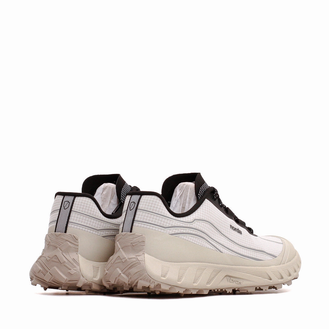 Norda Men 002 Cinder Breathable Fit