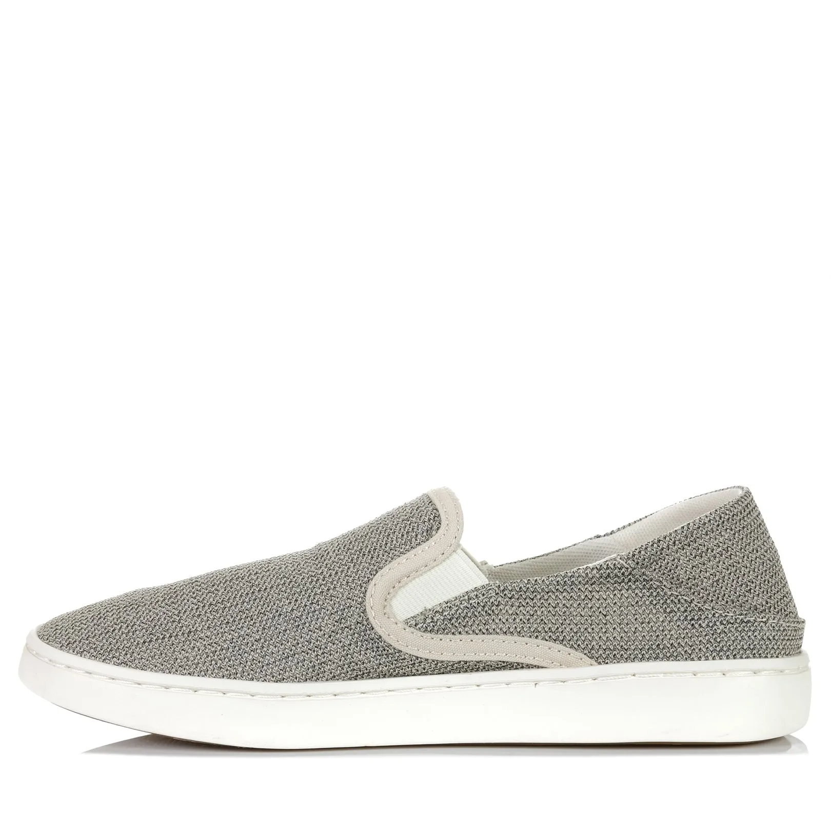 OluKai Pehuea Tapa Pure Motion