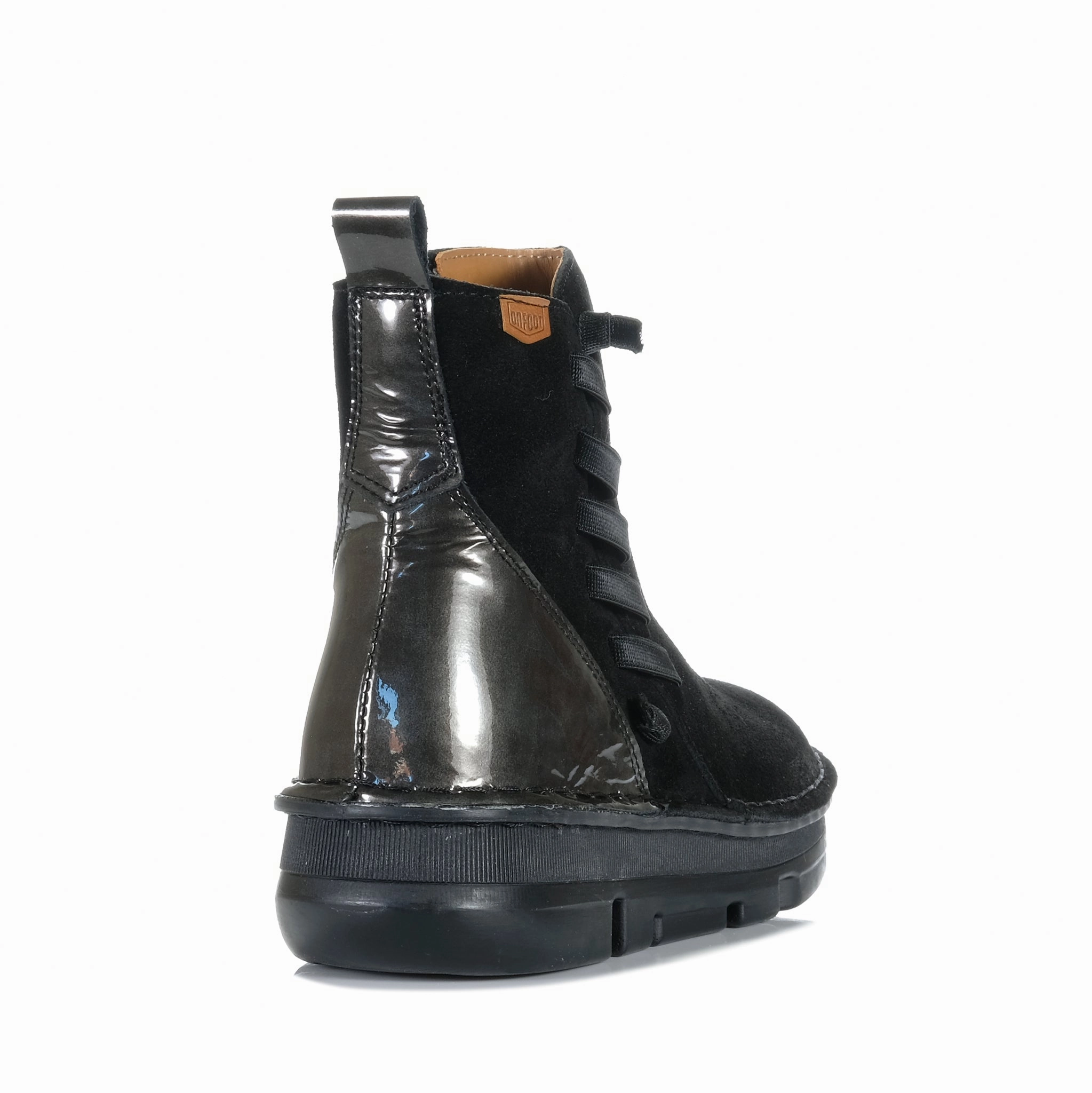 On Foot 29707 Black Urban Trend