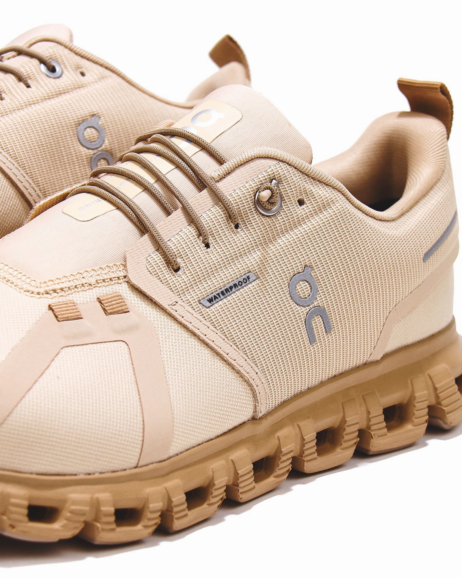 ON Men Cloud 6 WP Sand Dune Core 3MF10061441 Street Fashioned