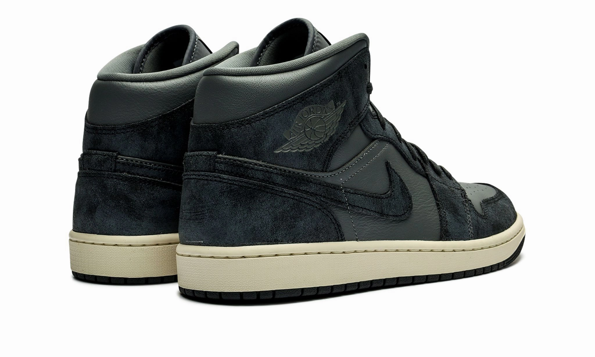 Padded Wmns Air Jordan 1 Mid 'Distressed Smoke Grey'