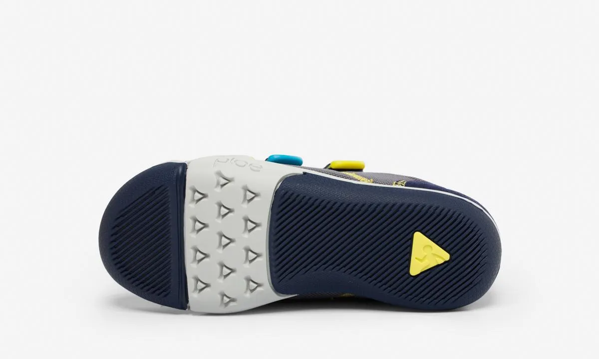 PLAE TY Runner - Navy Steel Minimalist Urban Edge