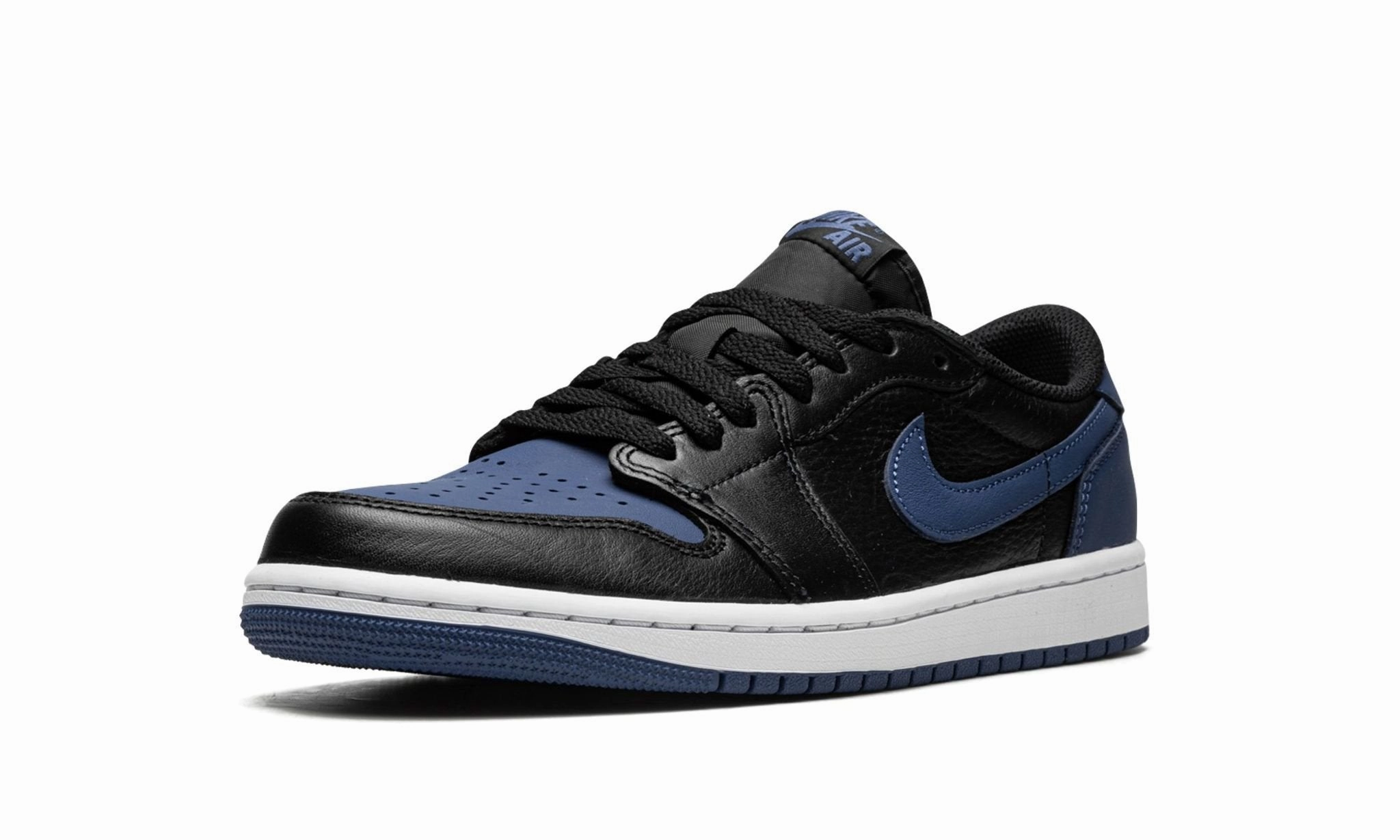 Practical Style Air Jordan 1 Retro Low OG 'Mystic Navy'