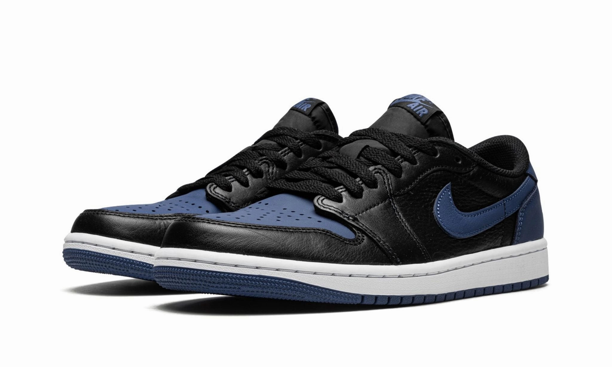 Practical Style Air Jordan 1 Retro Low OG 'Mystic Navy'