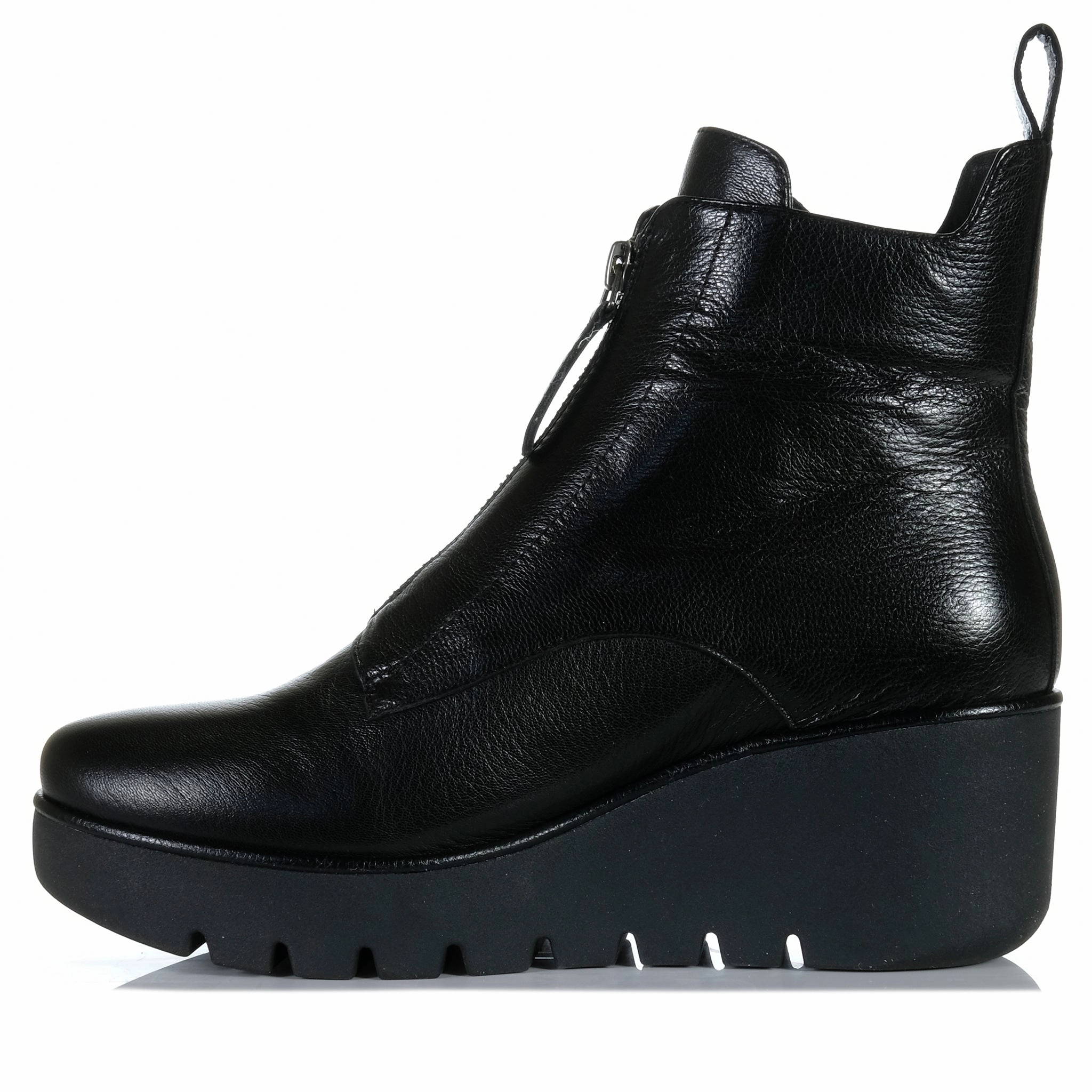 Responsive Feel Bresley Pyke Black