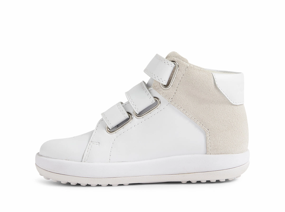 Rugged Line Bobux Iwalk Gamepoint Boot - White