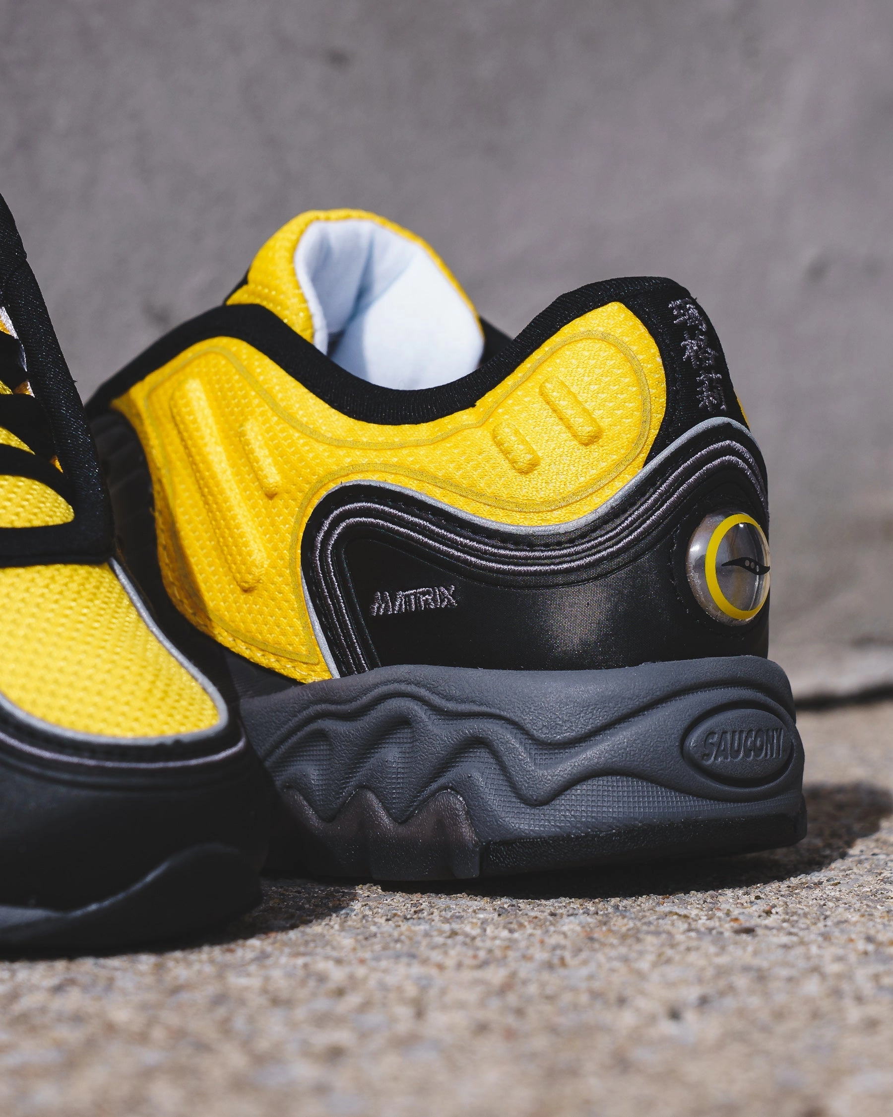 Saucony Men Matrix Yellow Black S70906-1 Modern Step Move Glide