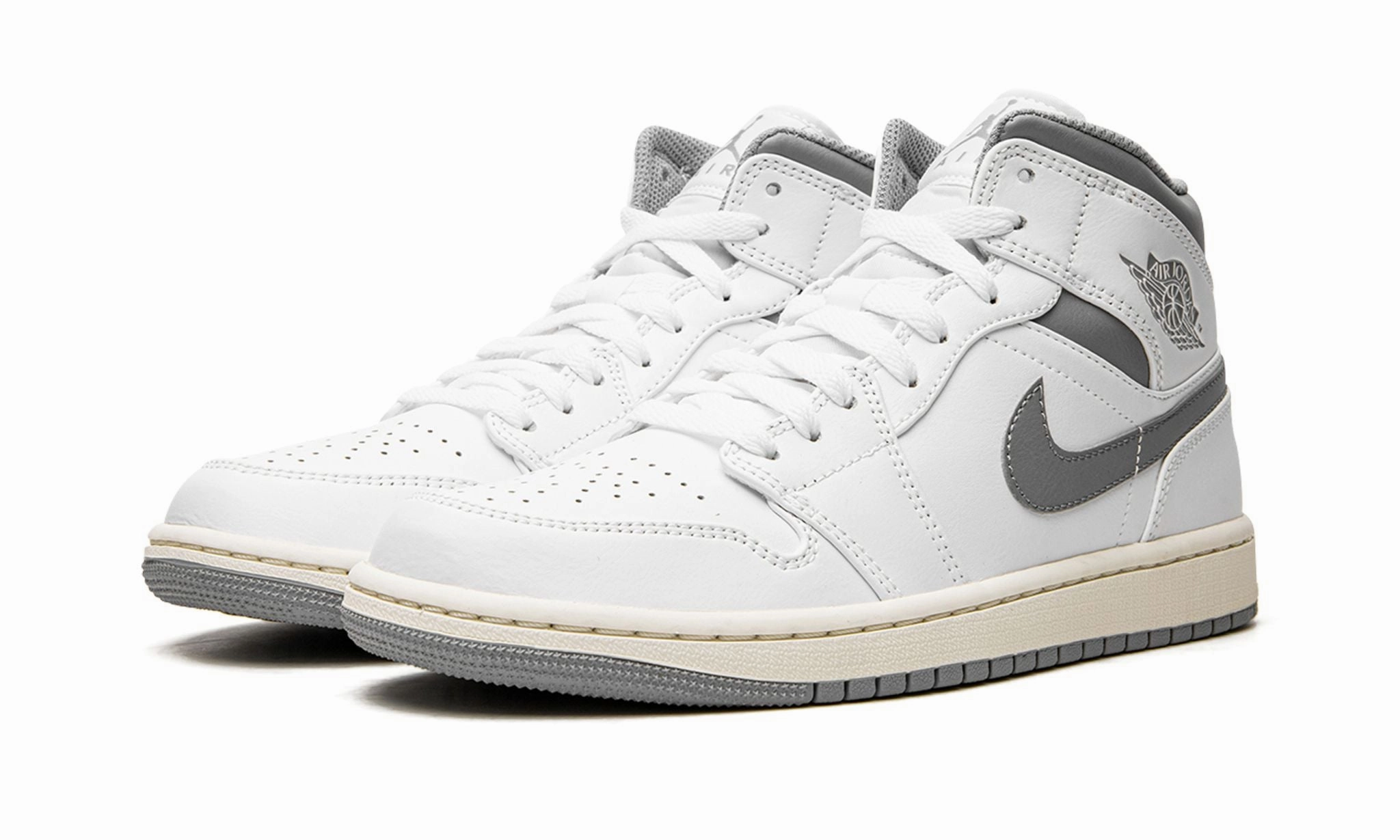 Simple Look Air Jordan 1 Mid Neutral Grey