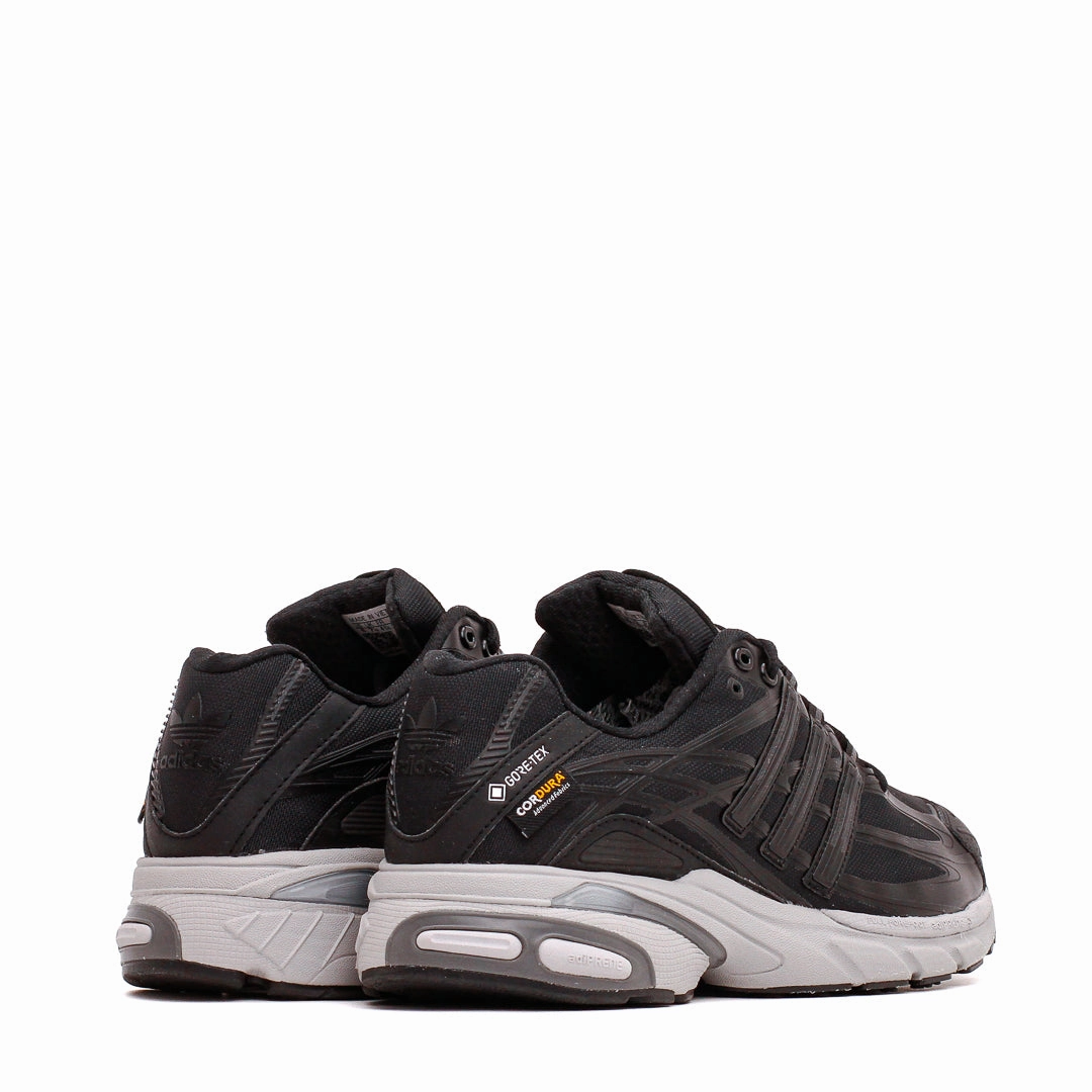 Smooth Walk Adidas Men Adistar Cushion GORE-TEX Core Black Iron Metallic IG6929