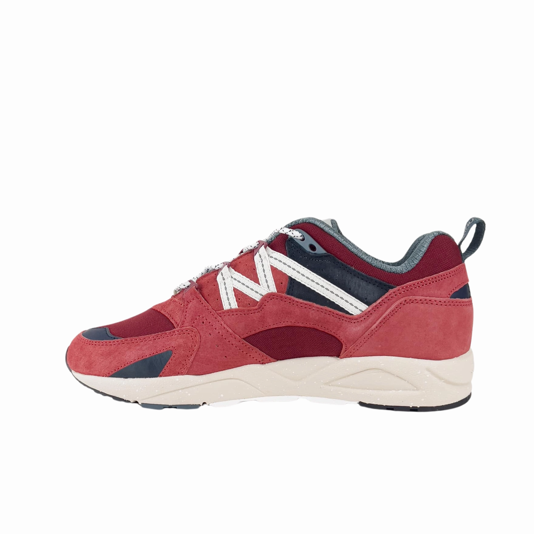 Sneakers Karhu Fusion 2.0 - Mineral Red/ Lily White Classy ease