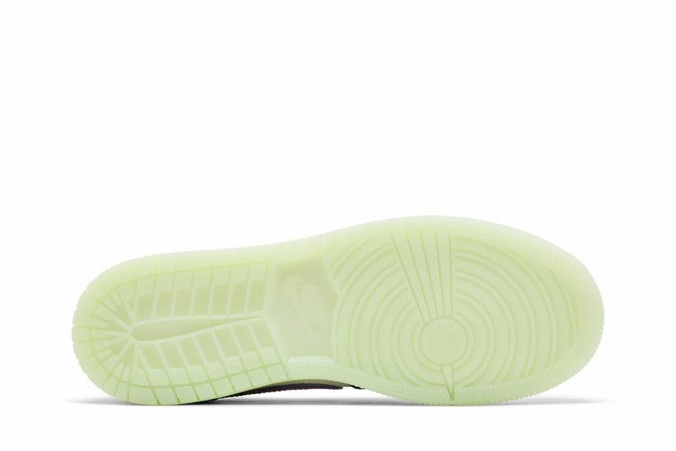 Soft Leather Upper Air Jordan 1 Retro Low OG GS 'Black Raspberry'