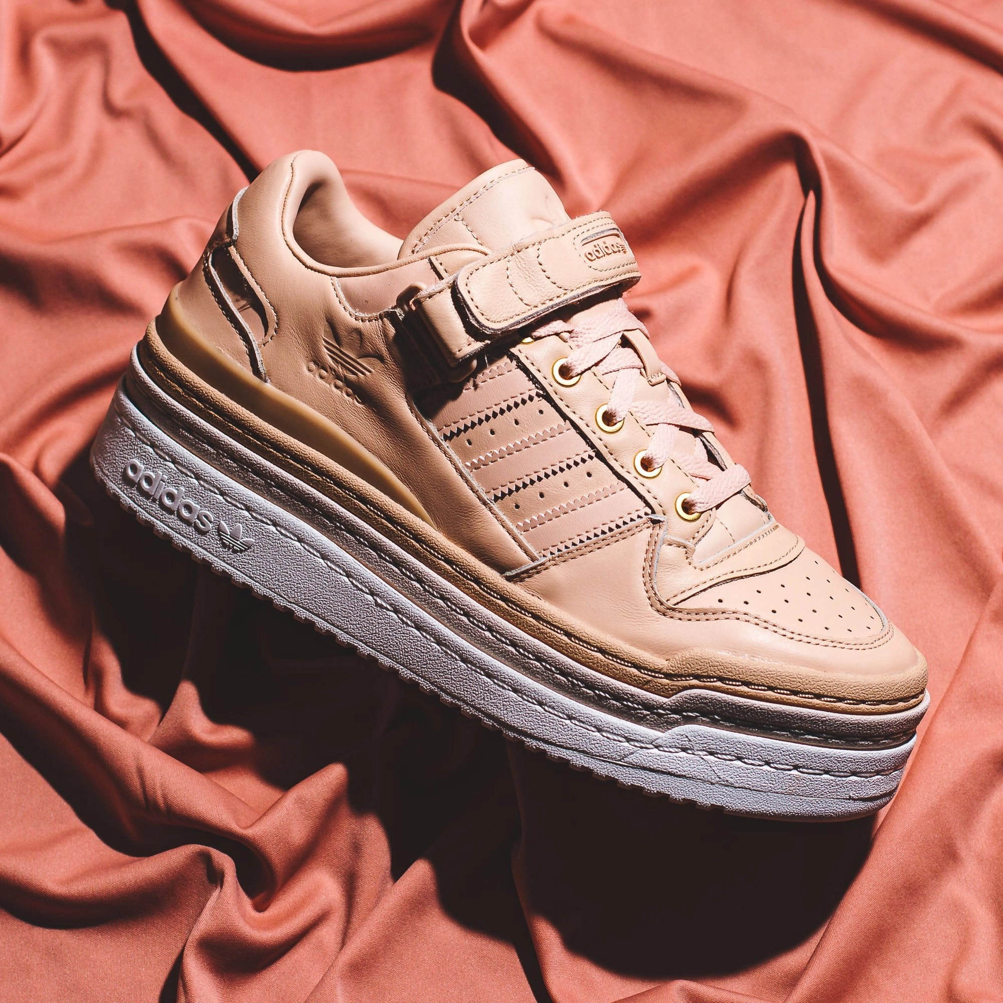 Soft Lining Layer Adidas Originals Women Triple Platform Low Blush White H05052