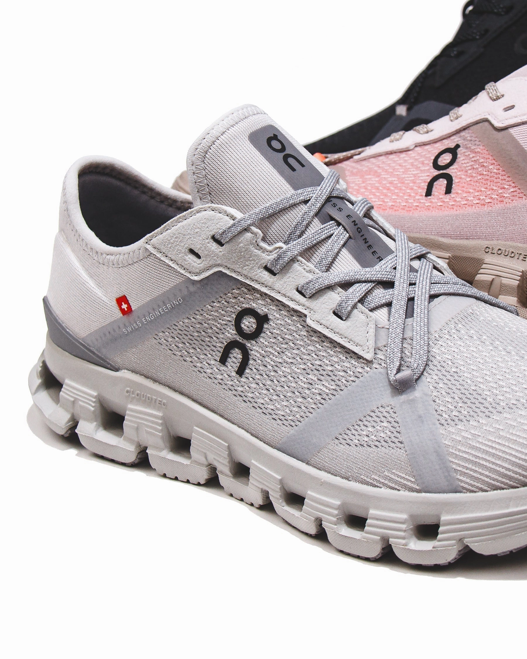 Soft Motion Comfort ON Women Cloud X 4 AD Wolf Alloy Core 3WF10173290