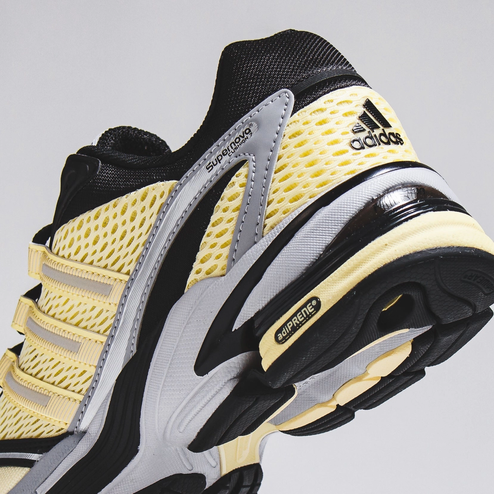 Step Ease Adidas Originals Men Supernova Cushion 7 Yellow Black GW6785