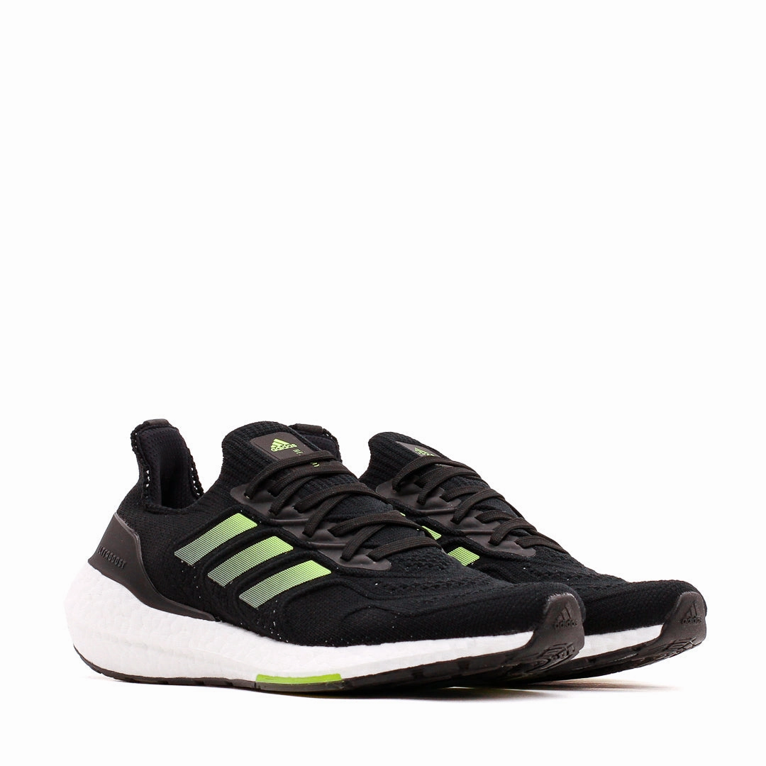 Step Gently Adidas Running Ultraboost 22 HEAT.RDY Black H01172