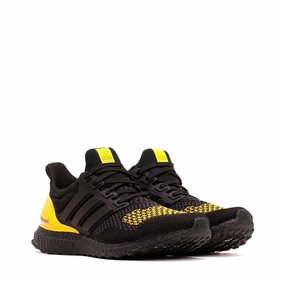 Street Fashioned Adidas Men Ultraboost 1.0 Black Spark JQ2273