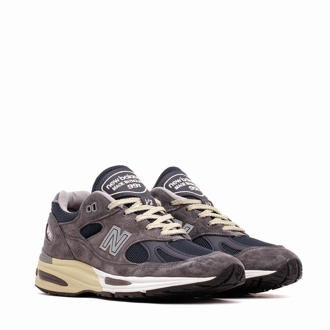 Street Ready New Balance Unisex MADE in UK 991v2 Dark Gull Gray U991GG2