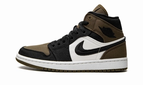 Slip-resistant look Wmns Air Jordan 1 Mid SE Olive Toe