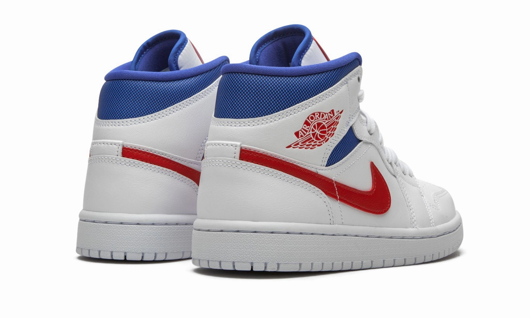 Stretchy sole Wmns Air Jordan 1 Mid Usa 2022