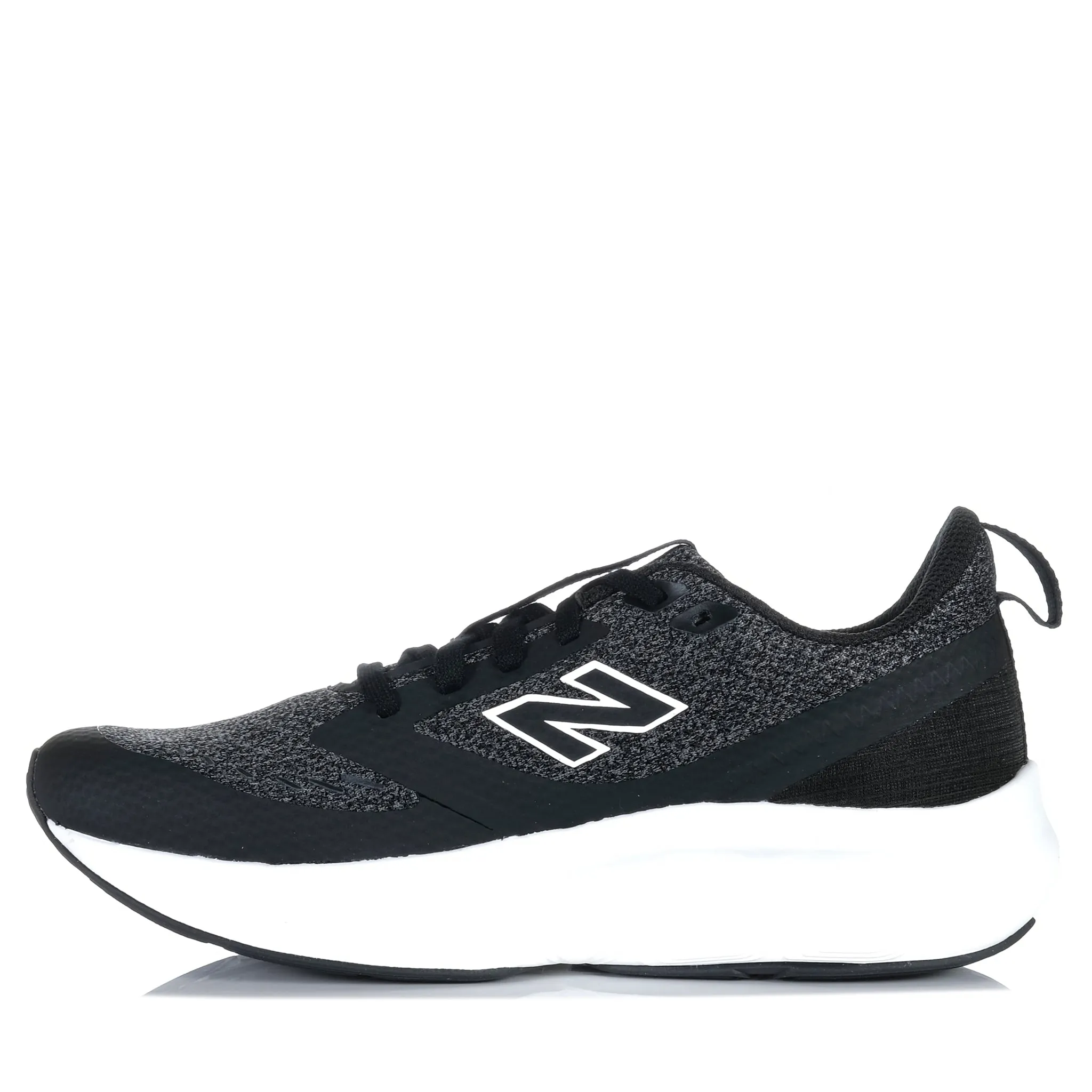 Sturdy breathability New Balance Kids Fresh Foam GK625EA Black/White