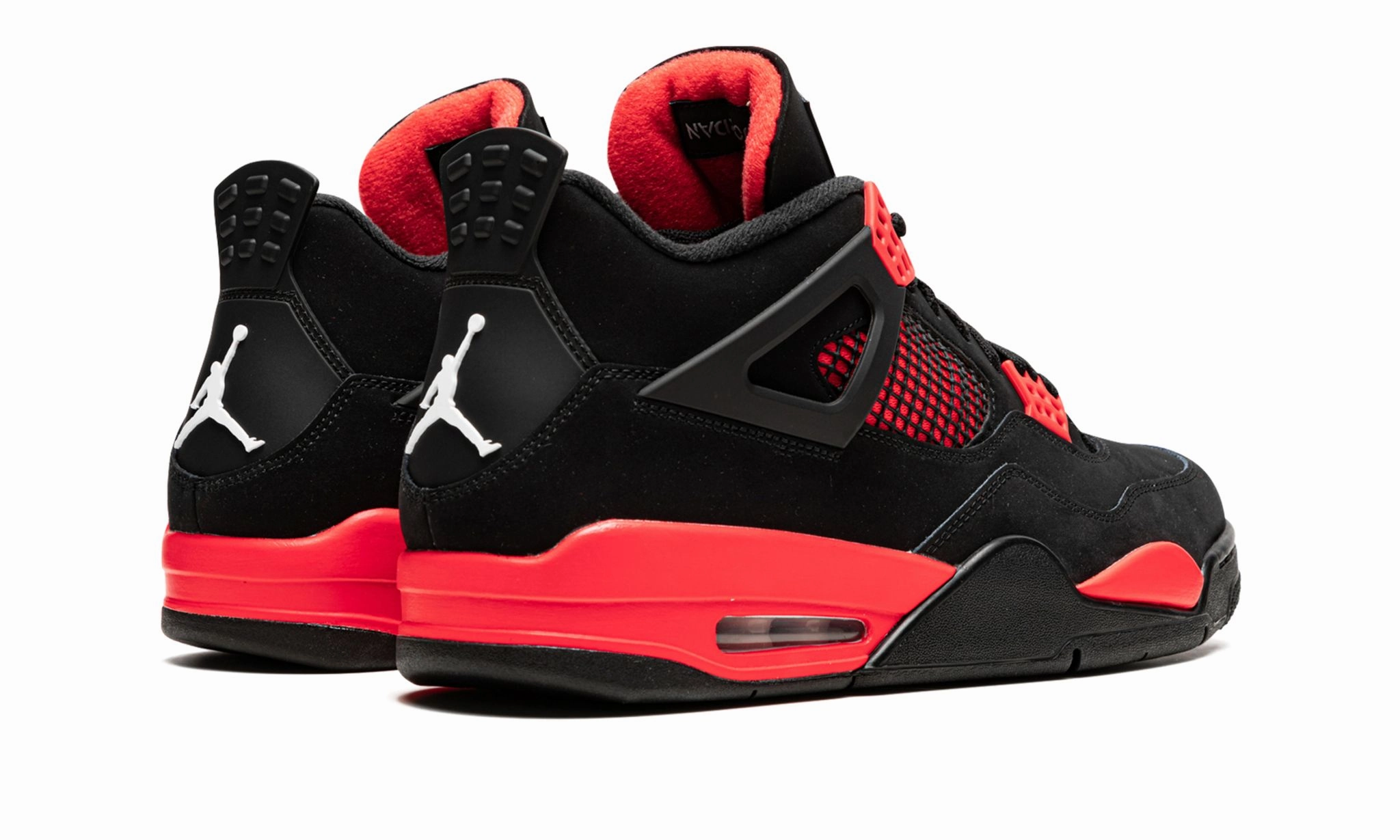 Supportive element Air Jordan 4 Retro Red Thunder