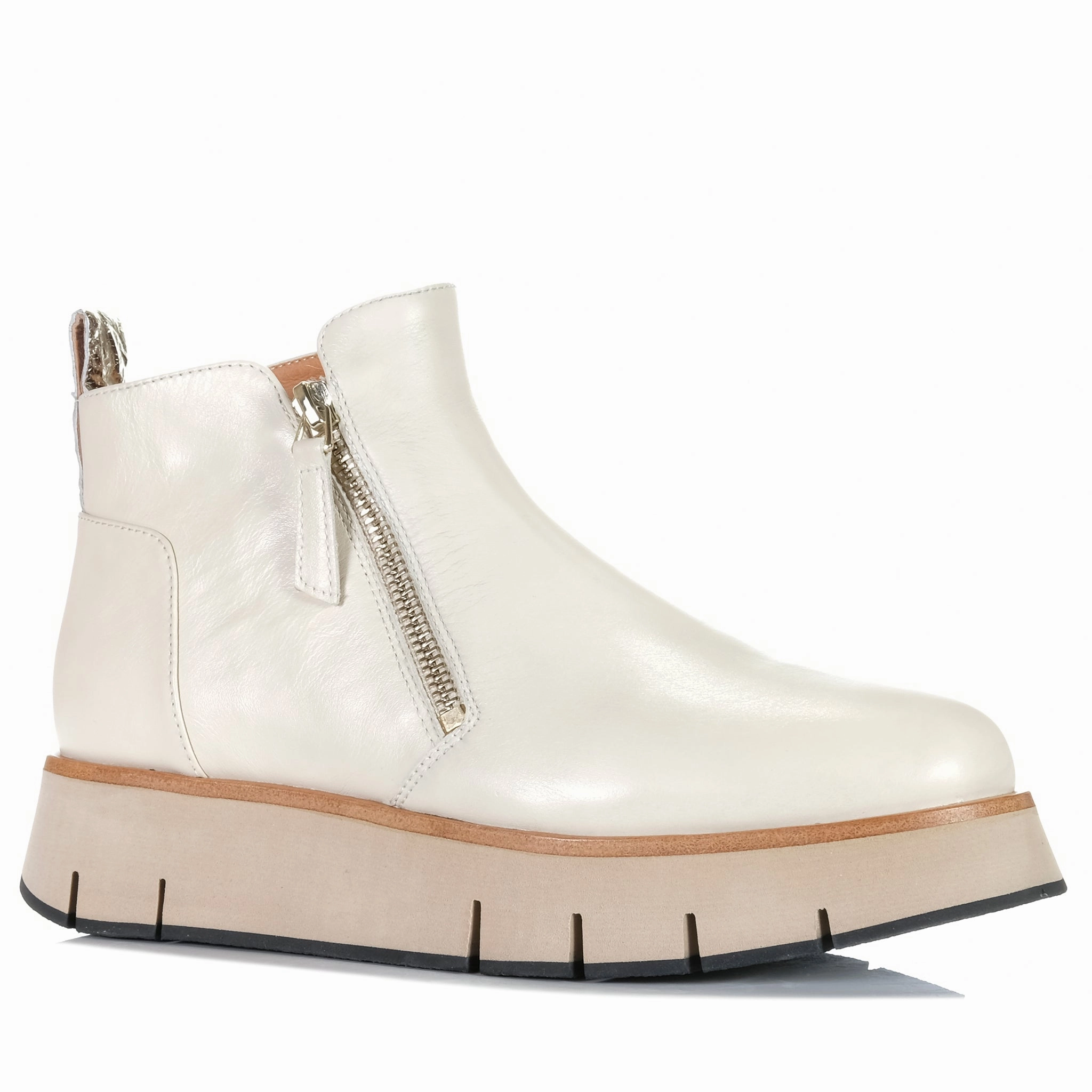 Gelato Onyx Egret Comfortable Cushioning