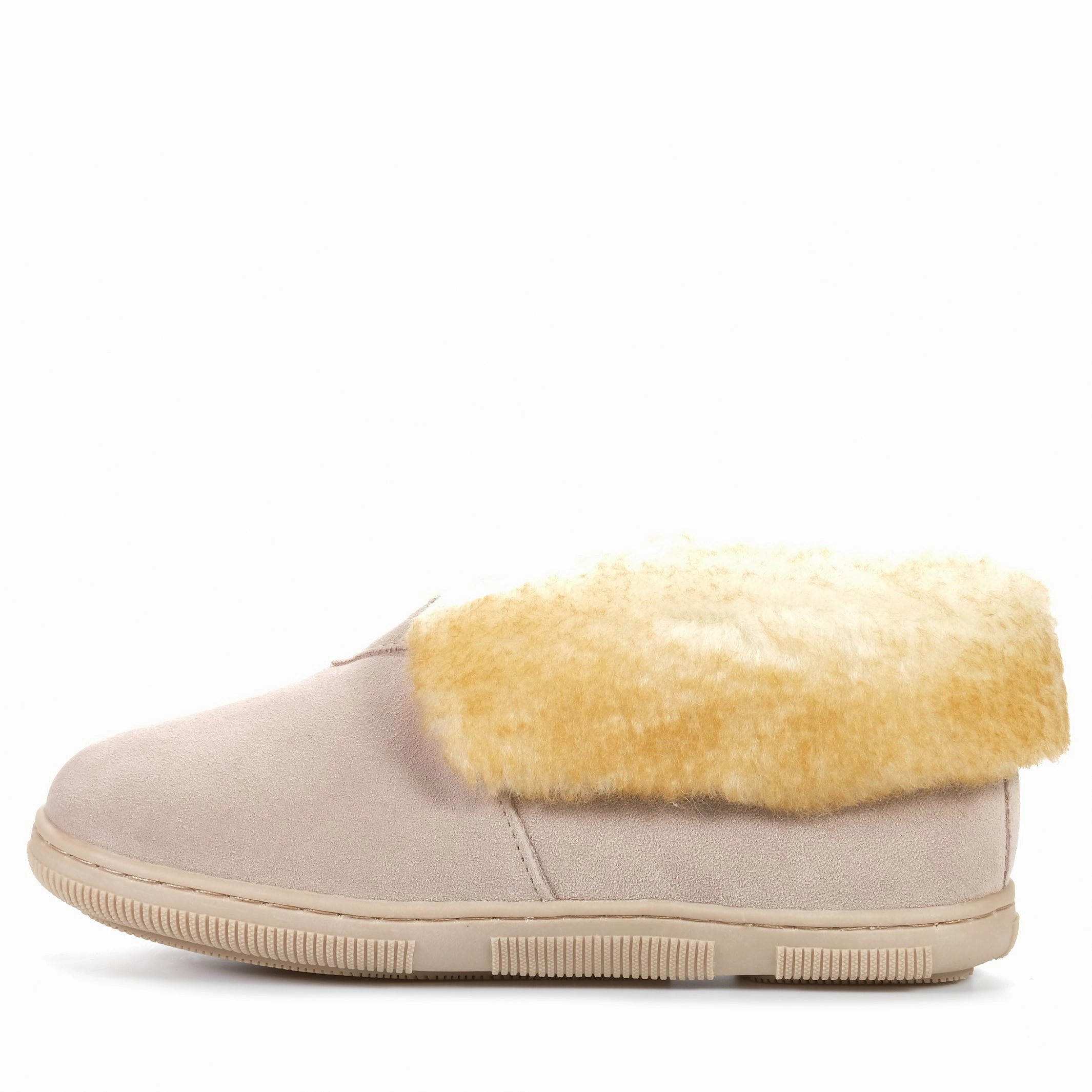 Tamarac Julie Sheepskin Sand Effortless Style