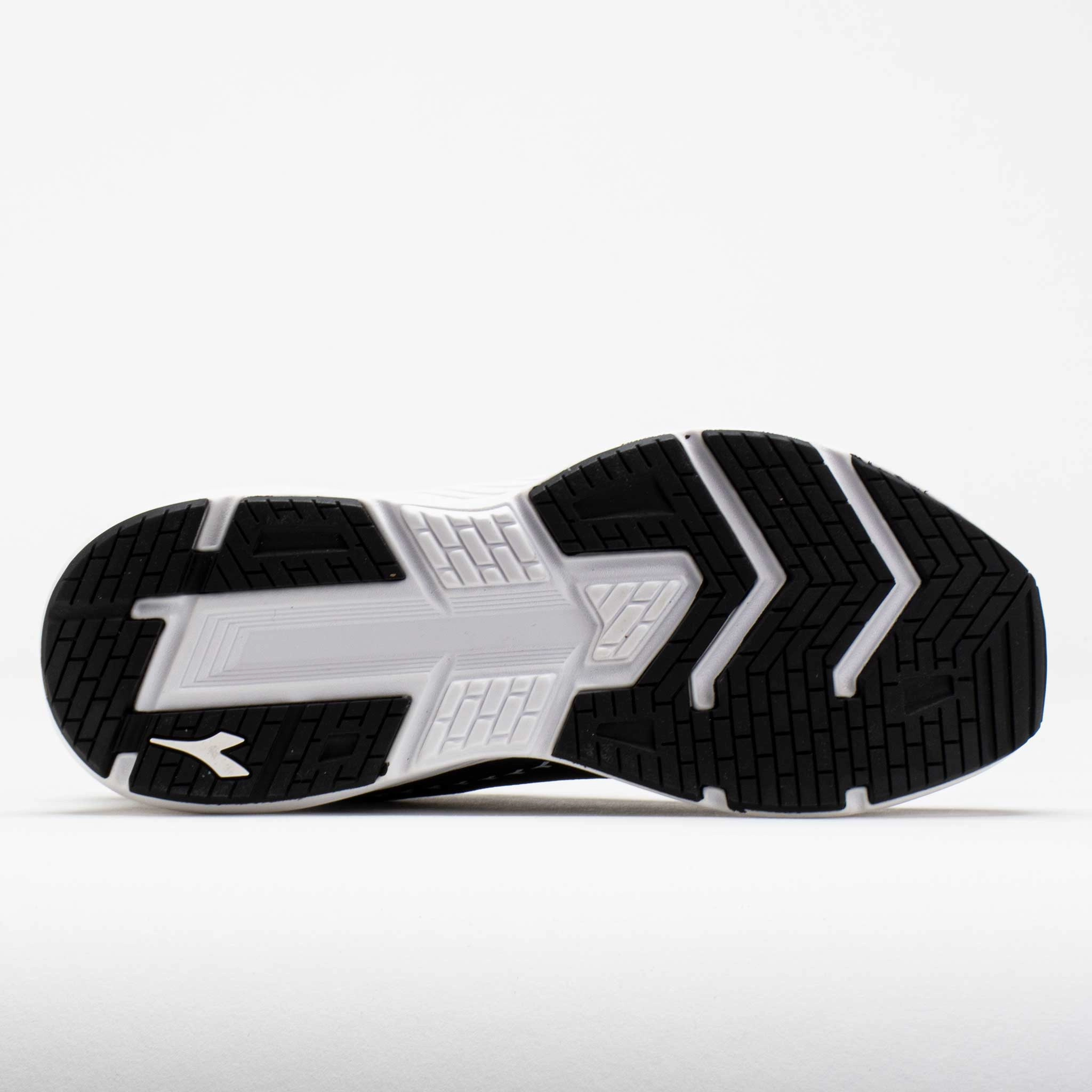 Trail Explorer Gear Max Diadora Mythos Volo 3 Junior Black/White