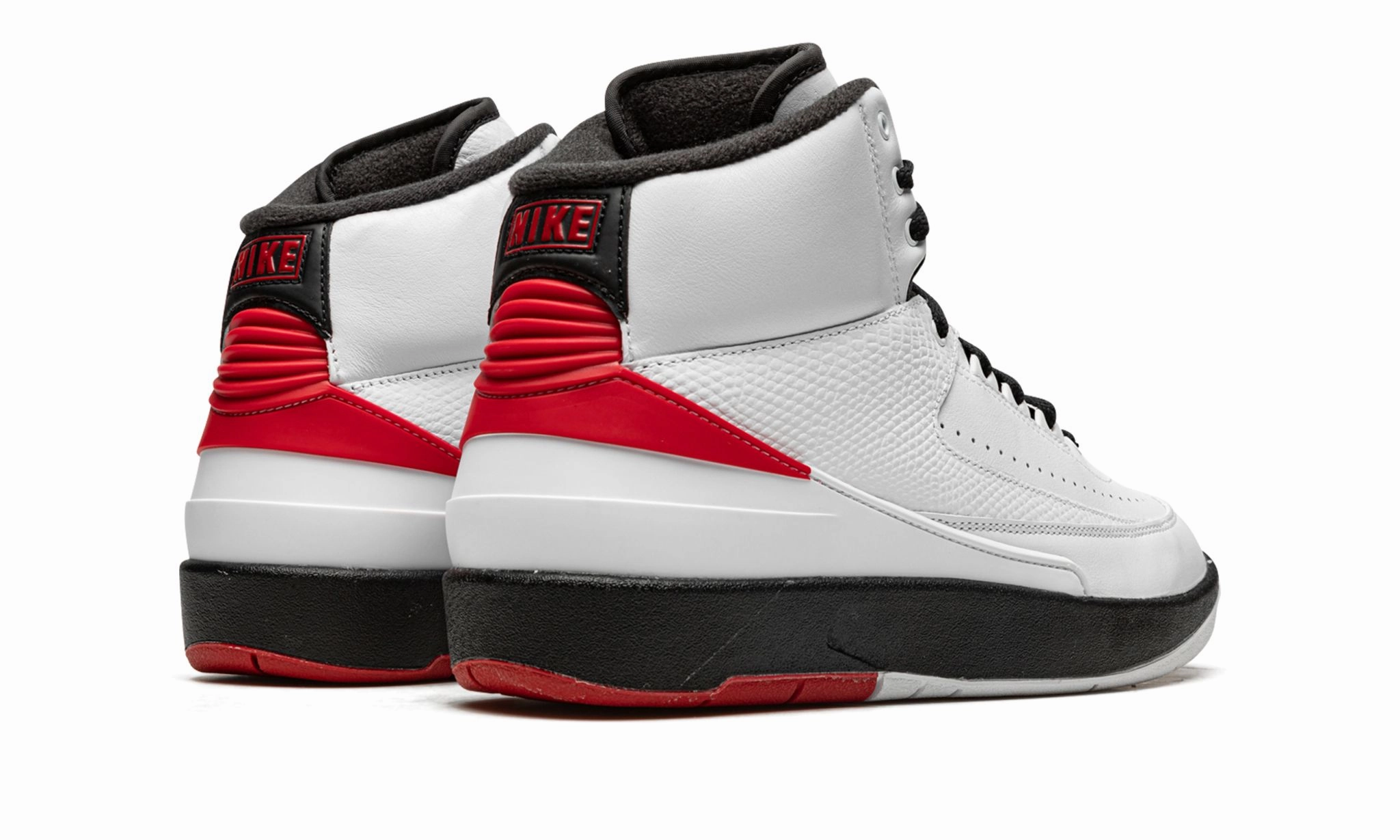 Training - friendly Air Jordan 2 Retro WhiteVarsity RedBlack