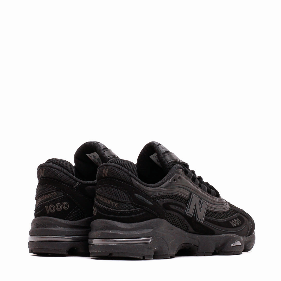 Travel Style New Balance Men 1000 Black M1000B